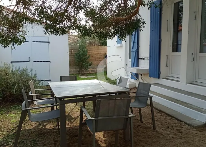 Maison De Pour 8 Pers, 300m De La Plage, Parking, Sainte Anne - Fr-1-194-357 Nyaraló *